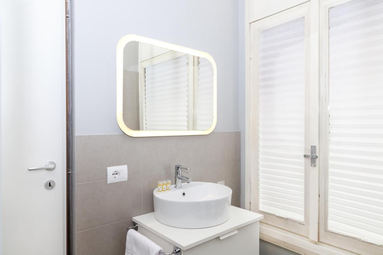 Hemeras Boutique Homes - 2 Luxury Apartments In The City Center Milano Dış mekan fotoğraf